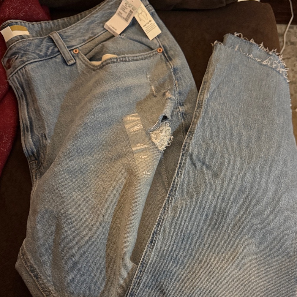 Goldie Blues- Cheeky Slim Boot Distressed Jeans